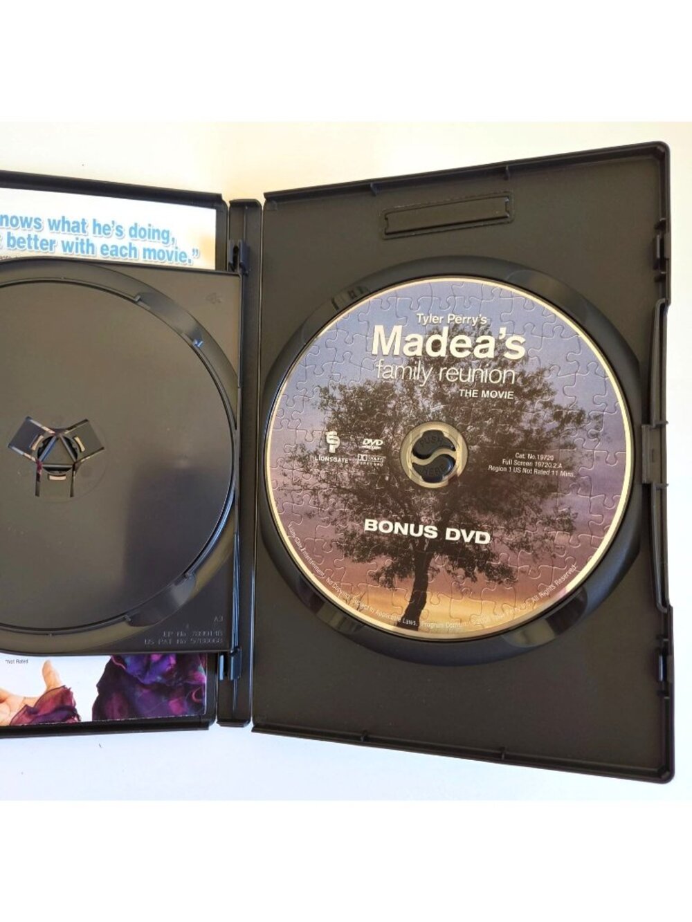 Tyler Perrys Madeas Family Reunion Full Screen DVD 2-Disc Set Lionsgate 2006 - Picture 4 of 4